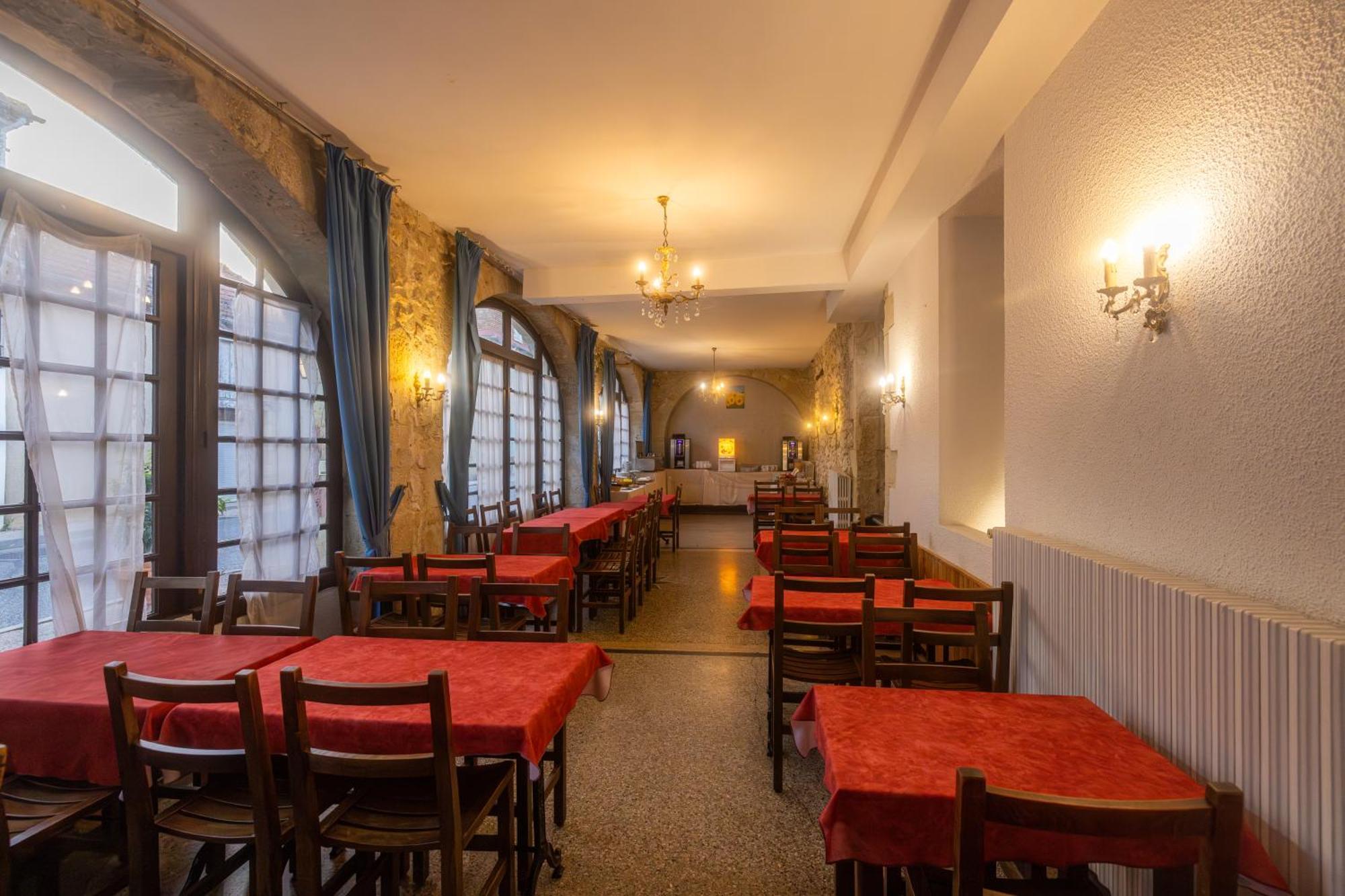 Hotel Restaurant Des Thermes 카스테라베르두잔 외부 사진